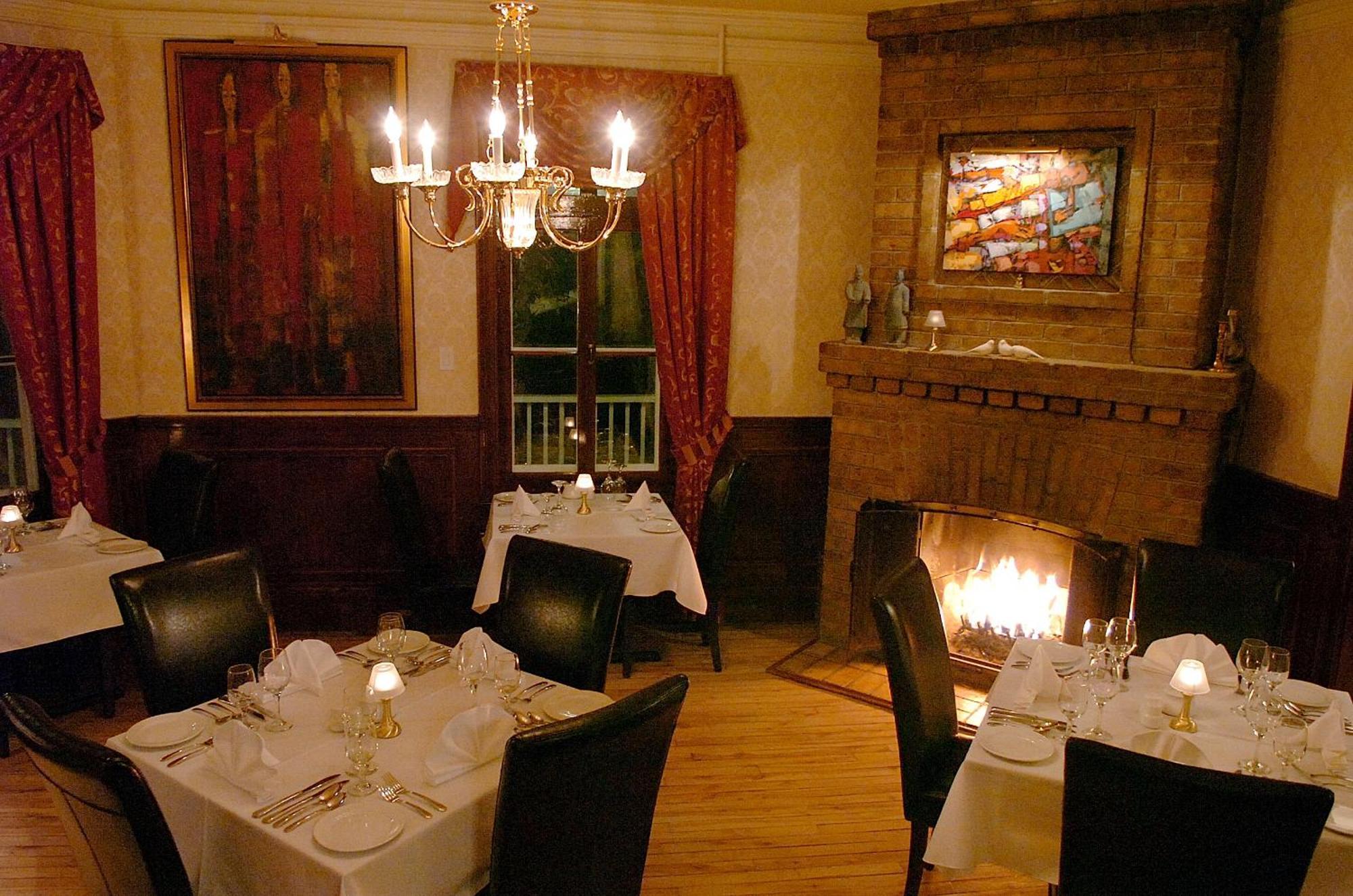 Chez Truchon Bistro-Auberge La Malbaie Luaran gambar